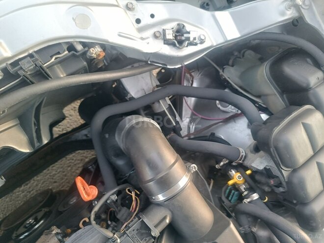 Mercedes E 220 d 2001, 340,000 km - 2.2 л - Kürdəmir