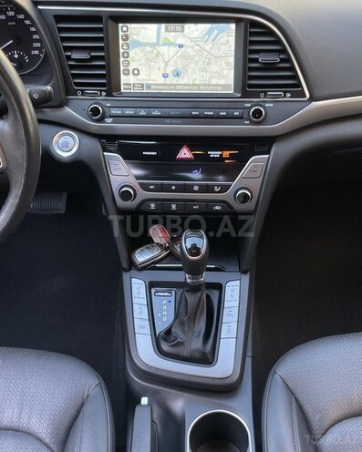 Hyundai Avante 2016, 168,000 km - 1.6 l - Bakı
