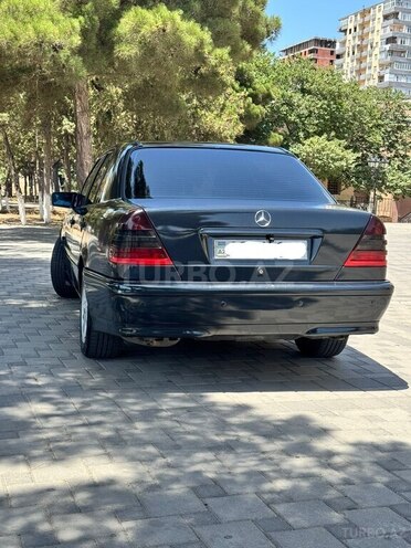Mercedes C 220 d 1999, 680,000 km - 2.2 л - Sumqayıt