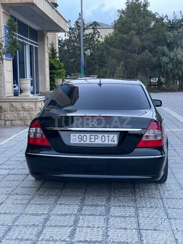Mercedes E 220-5