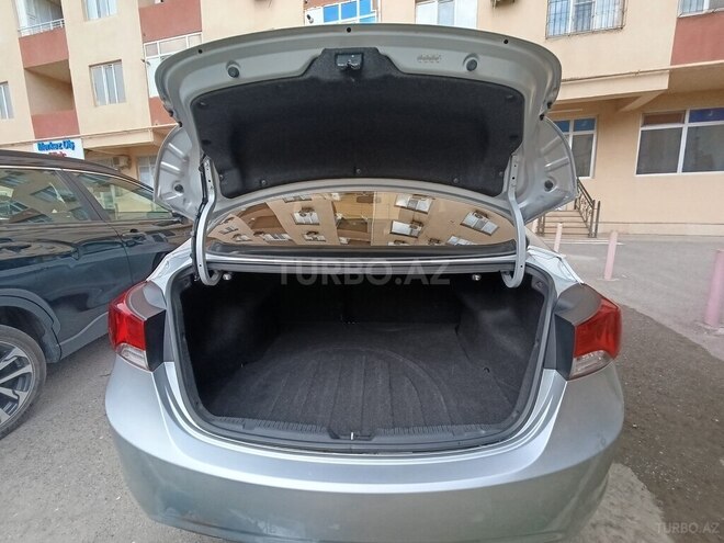 Hyundai Elantra 2011, 222,823 km - 1.8 l - Bakı
