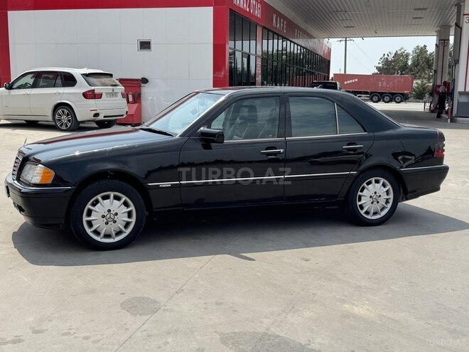 Mercedes C 230-12