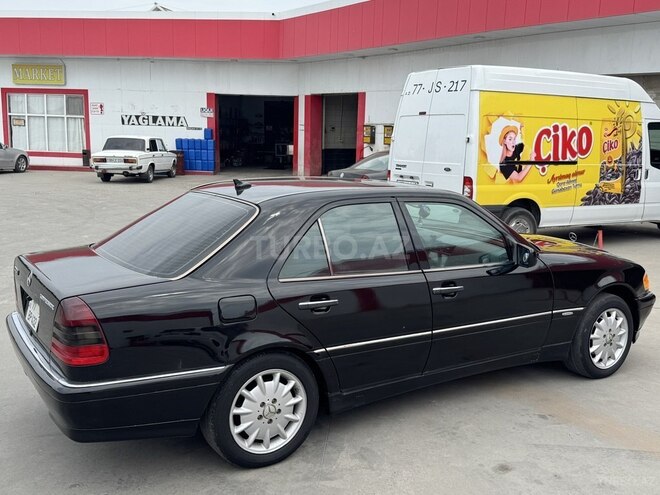 Mercedes C 230-8