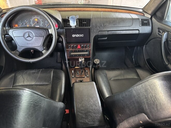 Mercedes C 230-13