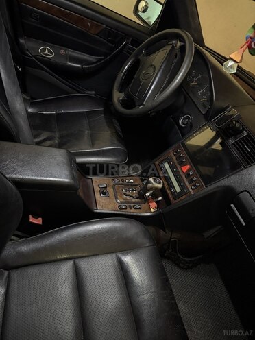 Mercedes C 230 1999, 400,000 km - 2.3 л - Saatlı