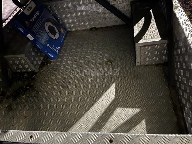 Toyota Hilux 2003, 661,287 km - 3.0 l - Sumqayıt