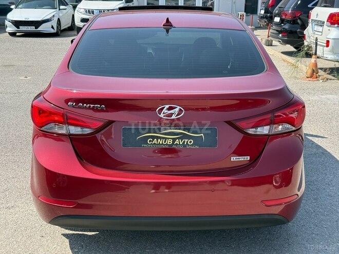Hyundai Elantra-7
