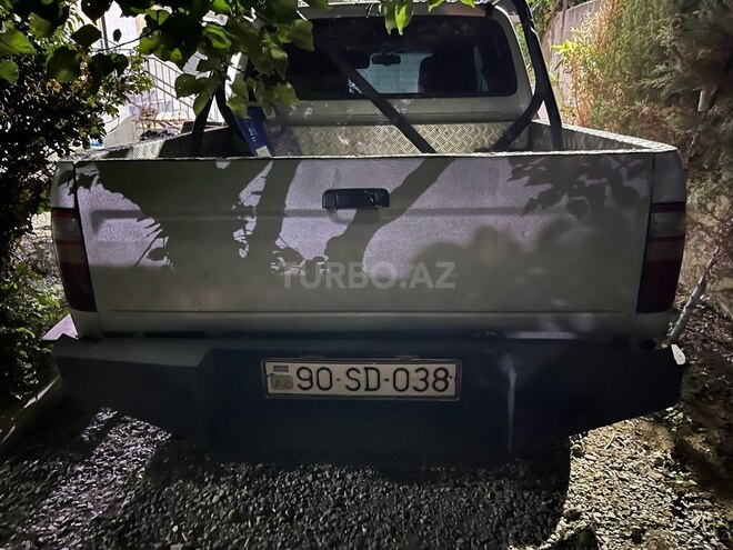 Toyota Hilux 2003, 661,287 km - 3.0 l - Sumqayıt