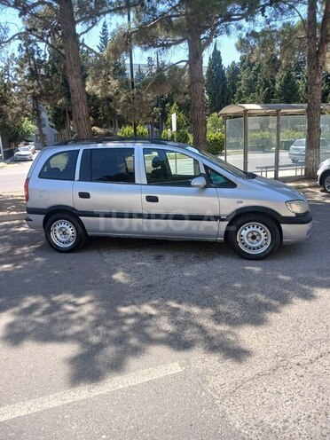 Opel Zafira-3