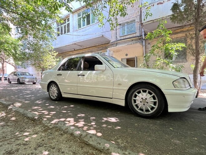 Mercedes C 200 1998, 444,000 km - 2.0 l - Bakı