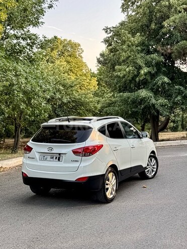 Hyundai ix35 2010, 209,000 km - 2.0 l - Gəncə