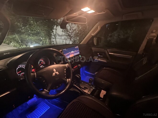 Mitsubishi Pajero 2015, 123,075 km - 3.8 l - Bakı