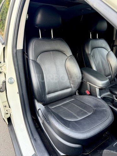 Hyundai ix35 2010, 209,000 km - 2.0 l - Gəncə