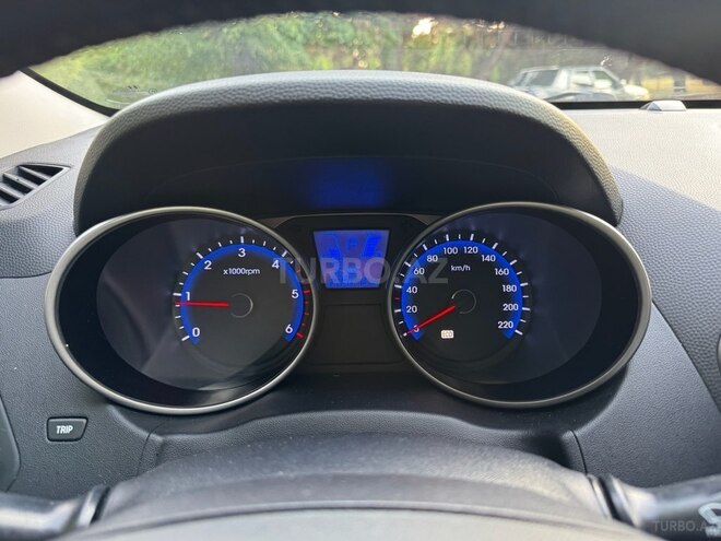 Hyundai ix35 2010, 209,000 km - 2.0 l - Gəncə