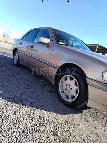Mercedes C 230-3