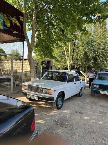 LADA (VAZ) 2107 2003, 275,000 km - 1.6 l - Füzuli