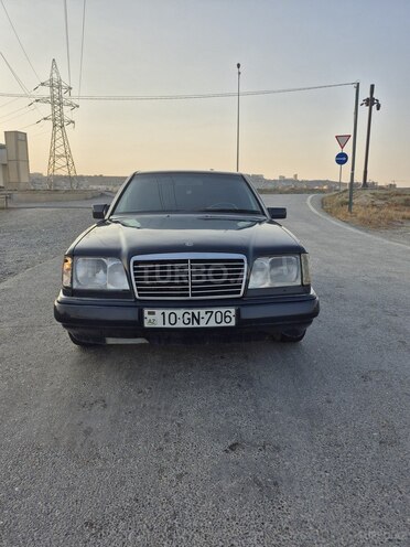 Mercedes E 200 d 1989, 555,000 km - 2.0 l - Bakı