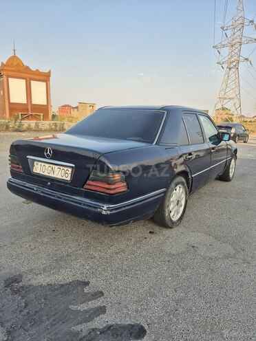 Mercedes E 200 d 1989, 555,000 km - 2.0 l - Bakı