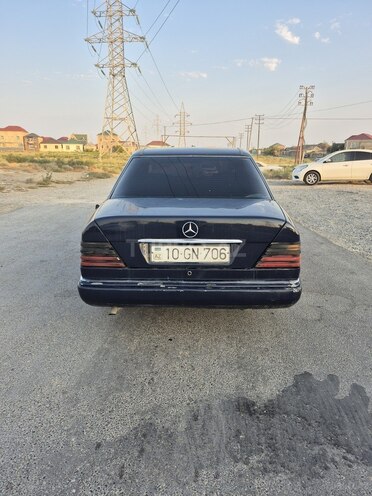 Mercedes E 200 d 1989, 555,000 km - 2.0 l - Bakı