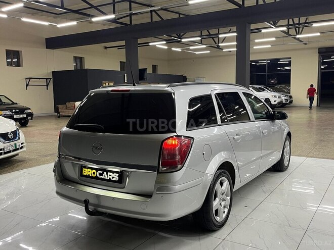 Opel Astra 2009, 212,000 km - 1.4 l - Bakı