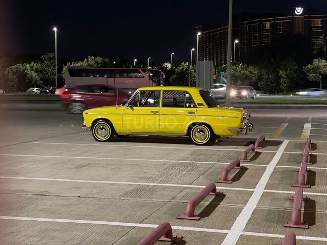 LADA (VAZ) 2103 1975, 136,000 km - 1.3 l - Bakı
