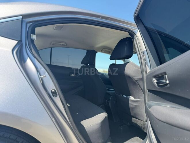 Toyota Corolla-12