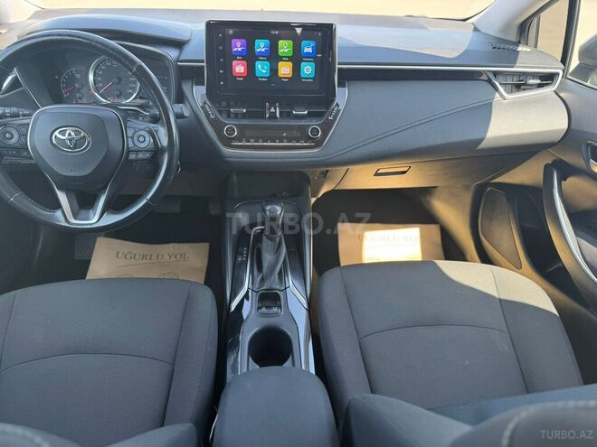Toyota Corolla-10