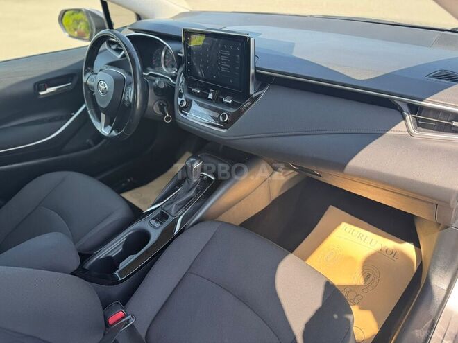 Toyota Corolla-11
