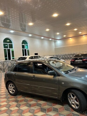 Toyota Corolla 2005, 257,528 km - 1.4 л - Bakı