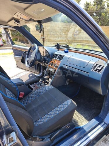 Mercedes C 180 1995, 393,000 km - 1.8 l - Sumqayıt