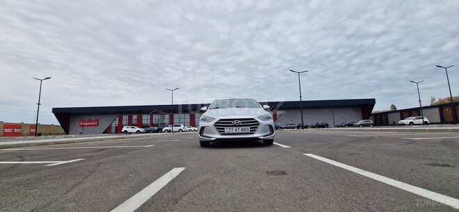 Hyundai Elantra 2016, 109,435 km - 1.4 л - Bakı