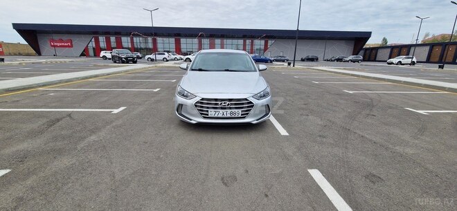Hyundai Elantra 2016, 109,435 km - 1.4 л - Bakı