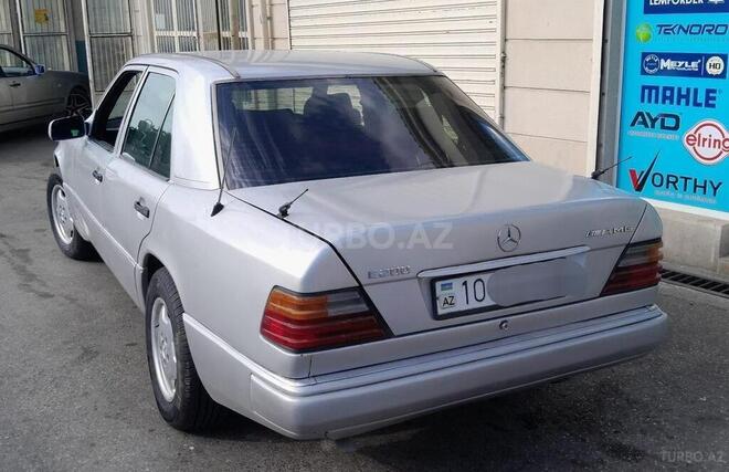 Mercedes E 200 d 1994, 450,000 km - 2.0 l - Siyəzən