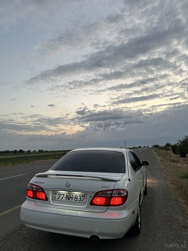 Nissan Maxima-7