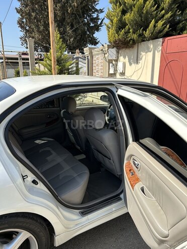 Nissan Maxima-18