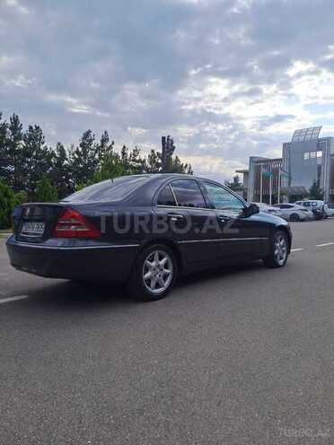 Mercedes C 240-18