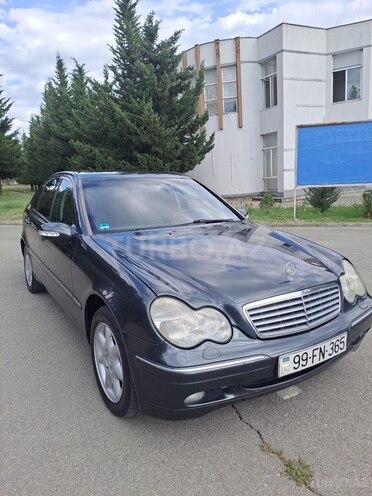 Mercedes C 240-3