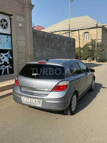 Opel Astra 2004, 196,342 km - 1.4 l - Gəncə