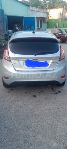 Ford Fiesta 2014, 257,495 km - 1.6 l - Bakı