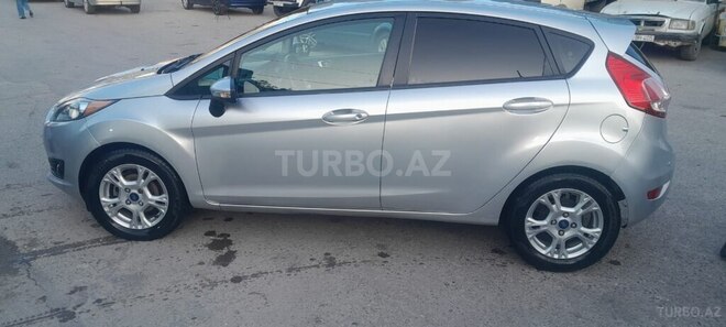 Ford Fiesta 2014, 257,495 km - 1.6 l - Bakı