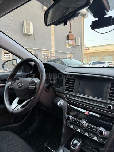 Hyundai Elantra 2019, 125,529 km - 2.0 л - Bakı