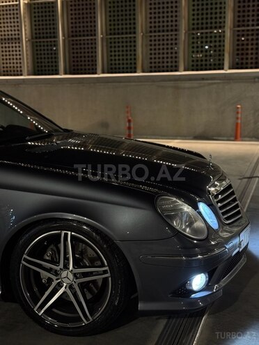 Mercedes E 300 2005, 255,000 km - 3.0 l - Bakı