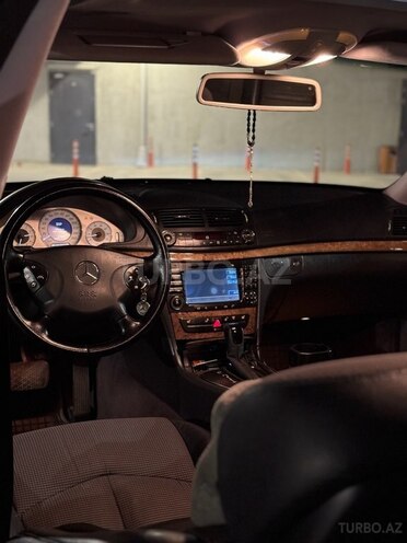 Mercedes E 300 2005, 255,000 km - 3.0 l - Bakı