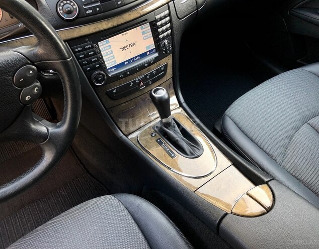Mercedes E 220 d 2007, 299,000 km - 2.2 l - Bakı