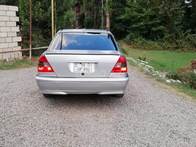 Mercedes C 230-3