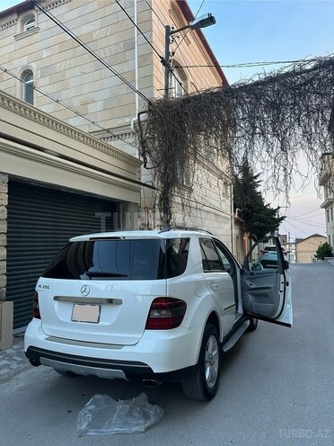 Mercedes ML 350 4MATIC-7