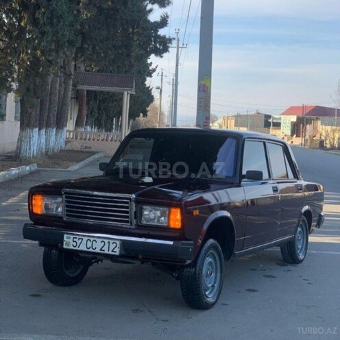 LADA (VAZ) 2107-1