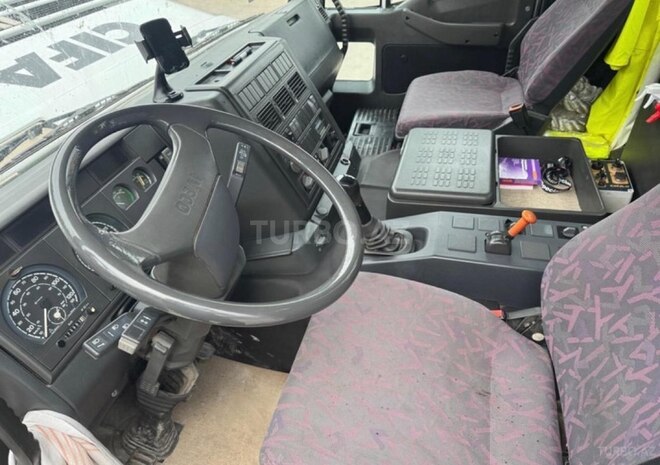 Iveco Trakker 2004, 286,000 km - 12.0 l - Bakı