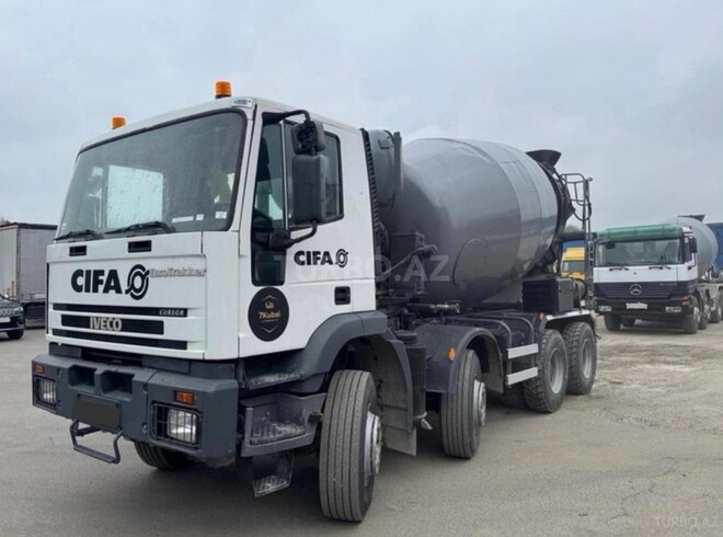 Iveco Trakker 2004, 286,000 km - 12.0 l - Bakı