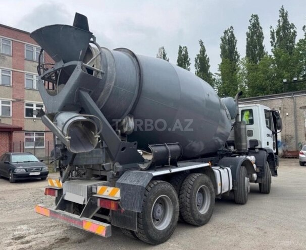 Iveco Trakker 2004, 286,000 km - 12.0 l - Bakı